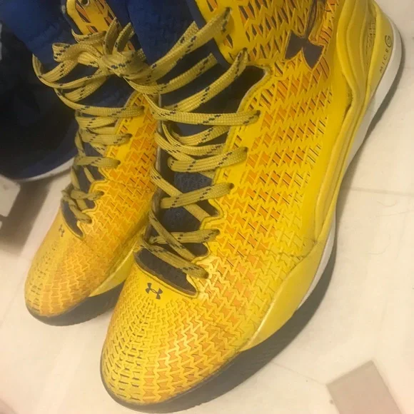 UA Curry 2 — 2015 - Picture 2 of 2